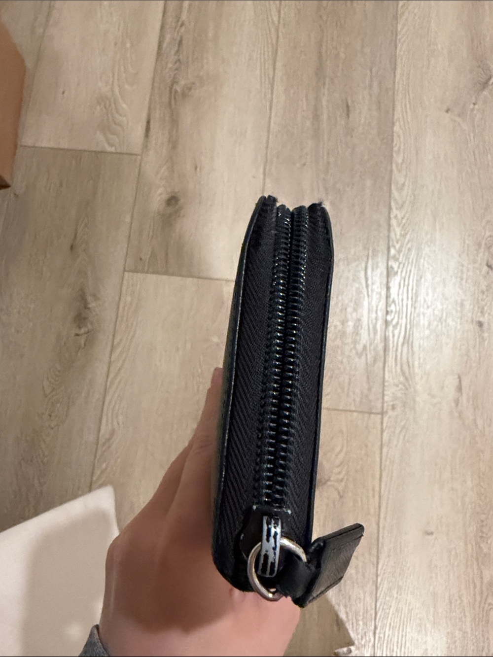 Prada - Picture 4 of 5